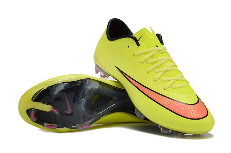 NIKE MERCURIAL VAPOR 10 ELITE FG FOOTBALL BOOTS + SOCKS AND BAG