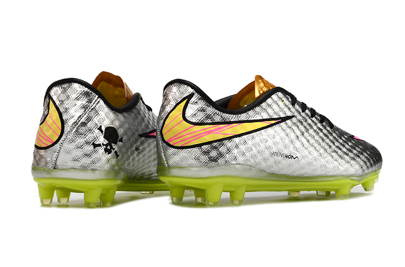 BOTA NIKE HYPERVENOM VAPOR 10 ELITE FG + CALCETINES Y BOLSA