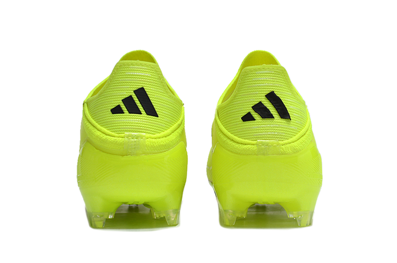 Adidas Bota de Fútbol Profesional Adidas F50+Ultraligera + CALCETIN Y BOLSA